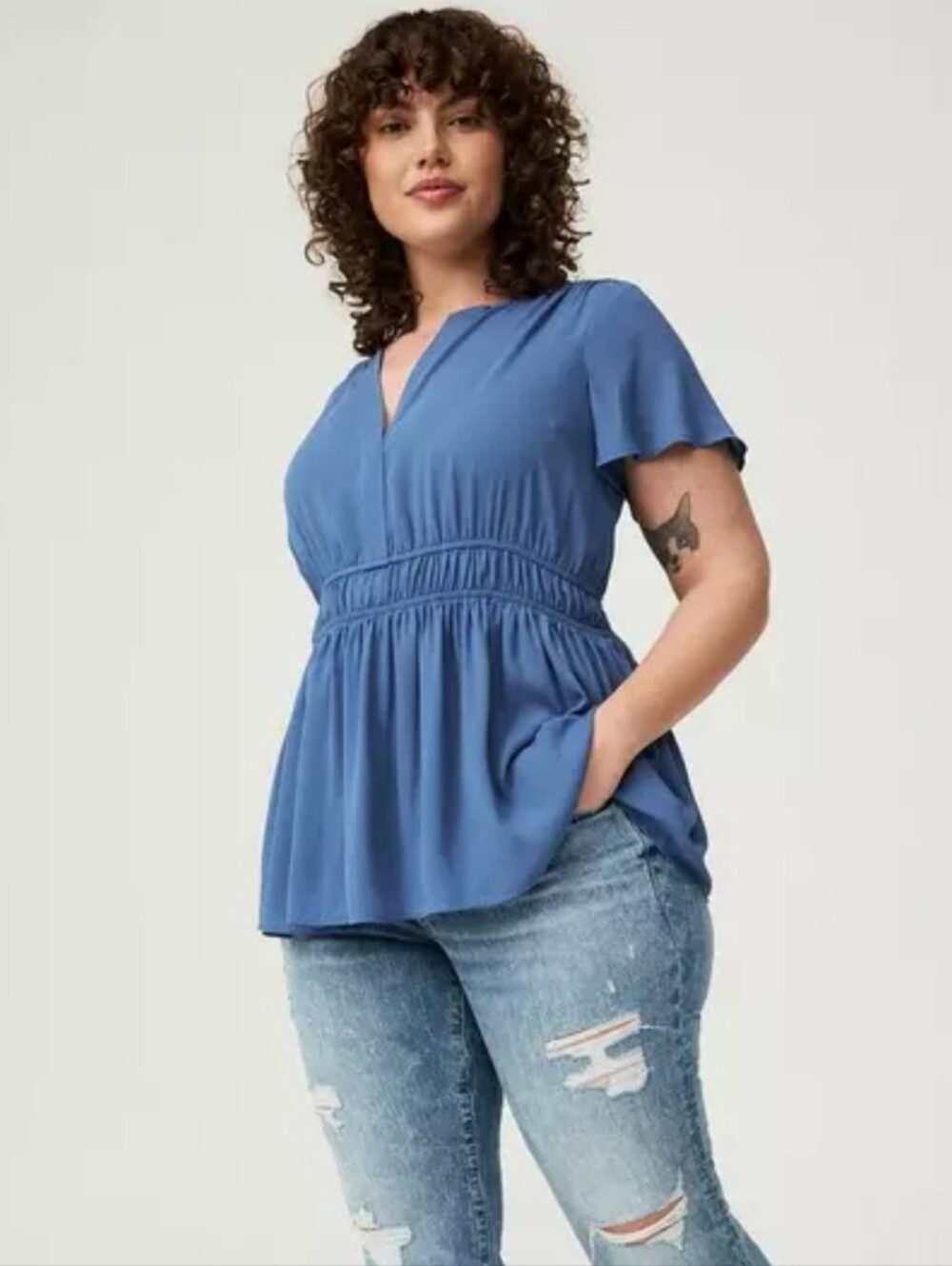 Torrid Blue Horizon Peplum V-neck Flutter Sleeve Blouse Size 3 Flowy Girly